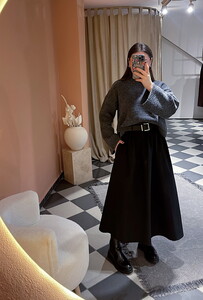  Paraşüt Kumaş Kemerli Etek Siyah